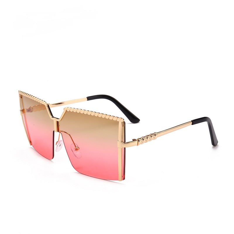 Vintage Lady Oversize Square Sunglasses