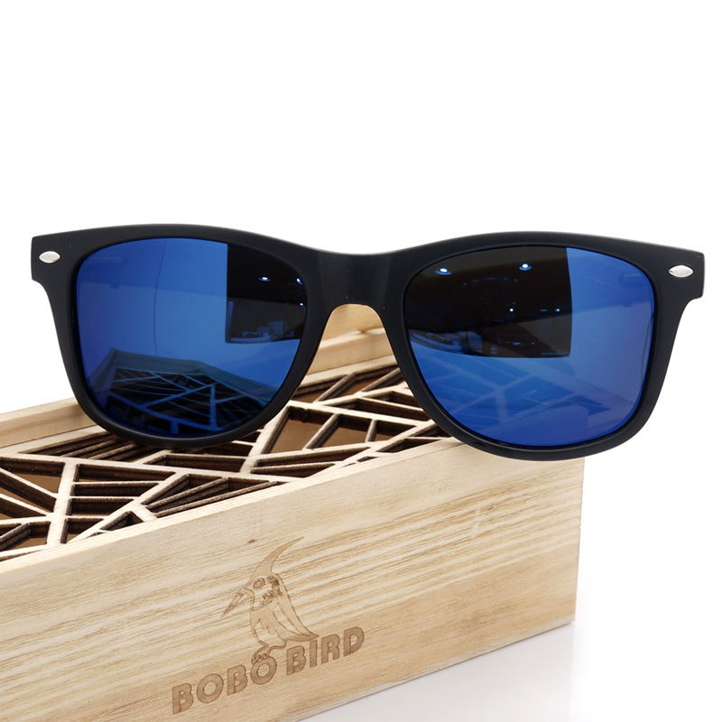 Wooden Vintage Sunglasses