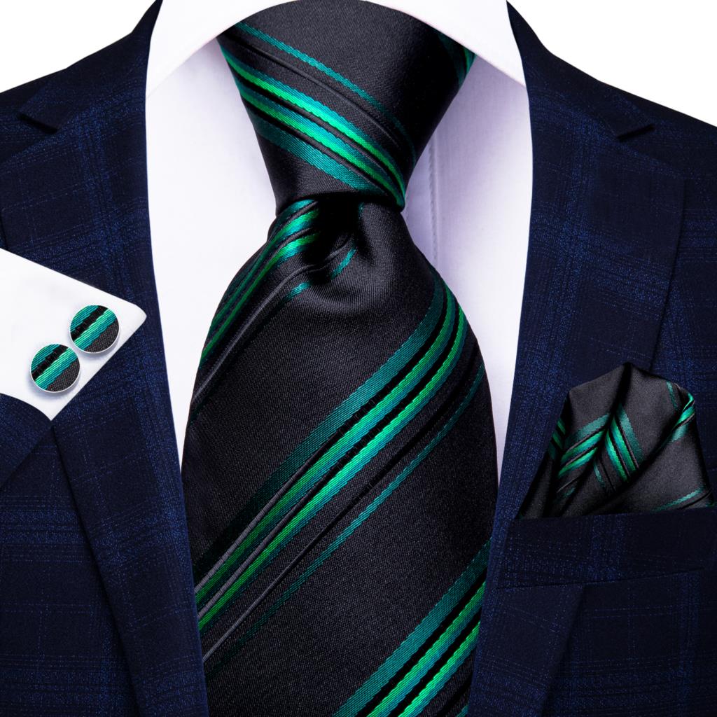 Silk Classic Tie with Pocket Square and Cufflinks Set