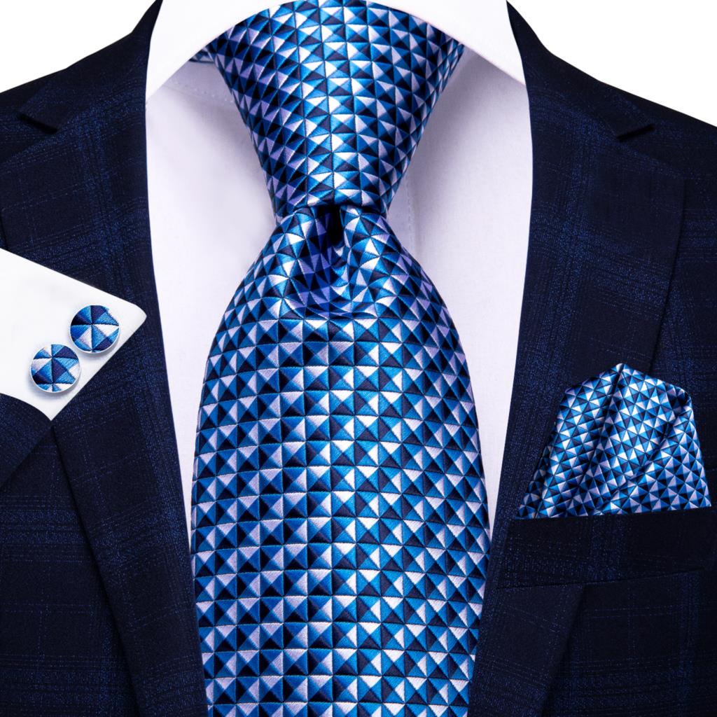 Silk Classic Tie with Pocket Square and Cufflinks Set